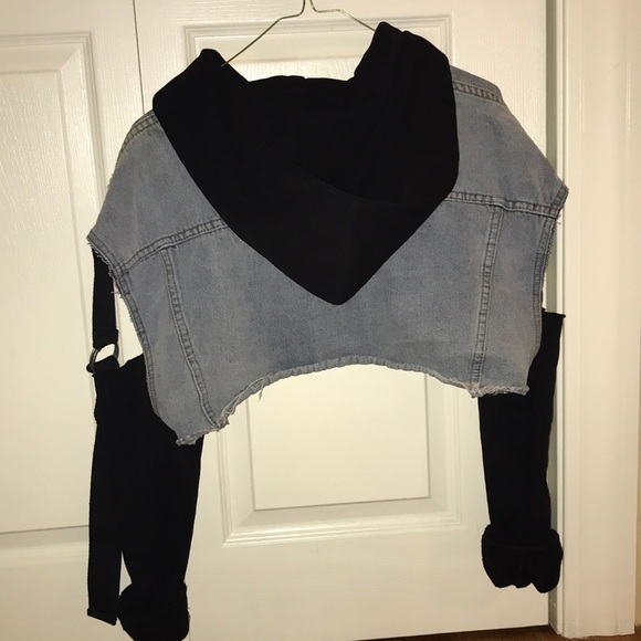 CARMAR NICHOLAS CROPPED SWEATSHIRT DENIM JACKET - Picture 6 of 8
